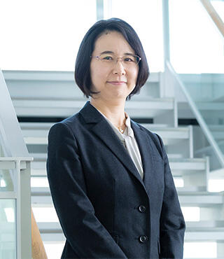 産官学連携・研究推進センター長 渡辺 恵子
